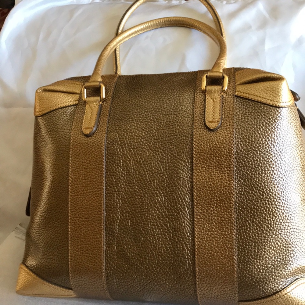 ❤️❤️ Fendi Large Tote Gold/Bronze